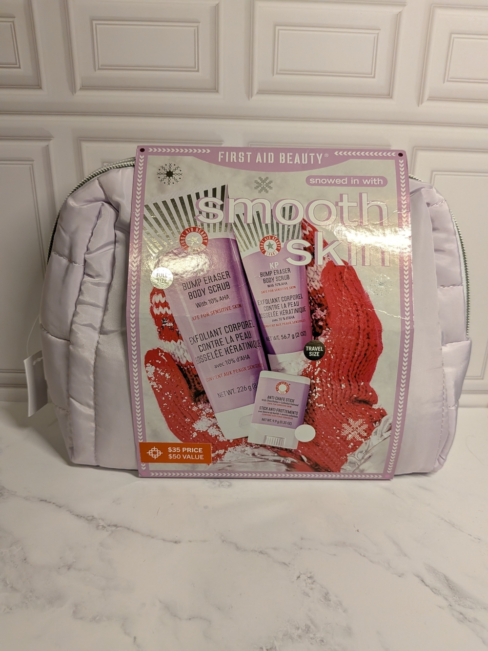 First Aid Beauty Smooth Skin Gift Set